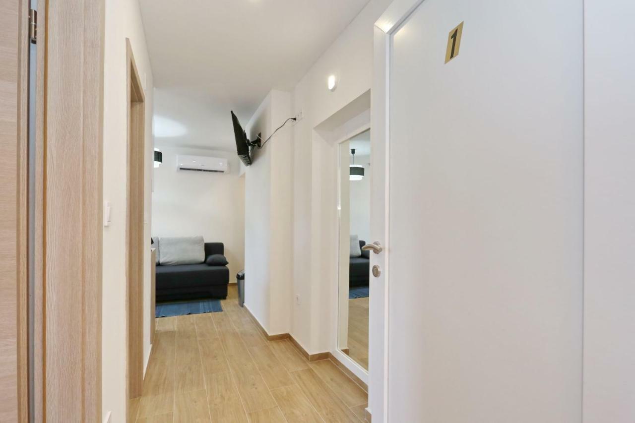 Two New Apartments By The Town Center Zadar Exterior photo