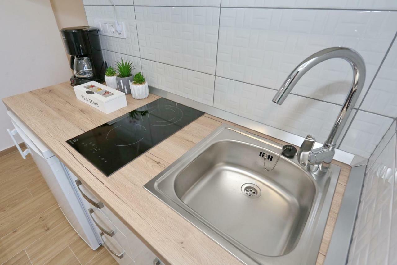 Two New Apartments By The Town Center Zadar Exterior photo