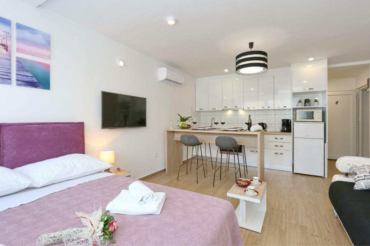 Two New Apartments By The Town Center Zadar Exterior photo